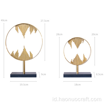 Ruang tamu model mewah logam dekorasi modern